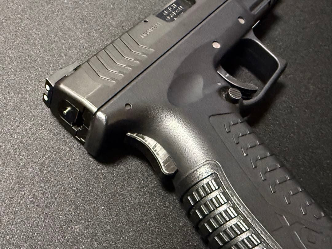 東京マルイ XDM-40 マガジン3本付き