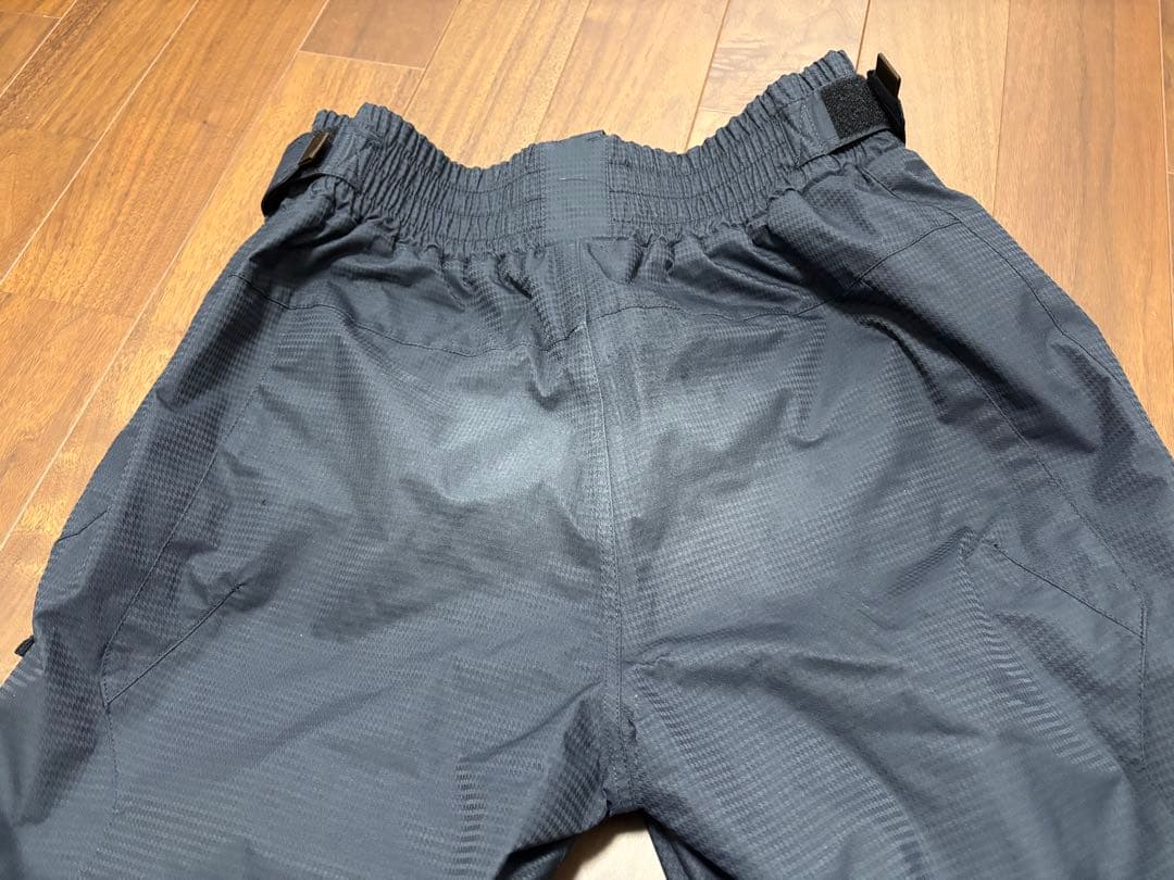 DESCENTE スキーウェア パンツ　ブラック　黒　デサント　O スノーボード