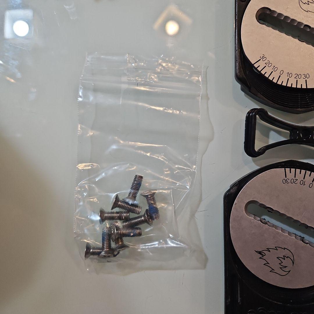 SPARK Canted Pucks スプリットボード用