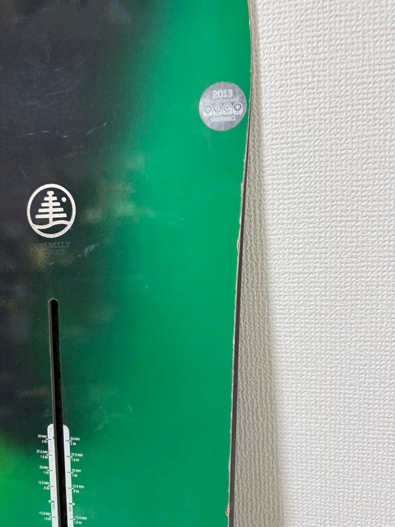 Burton family tree バイン取り付けプラグも付属します。