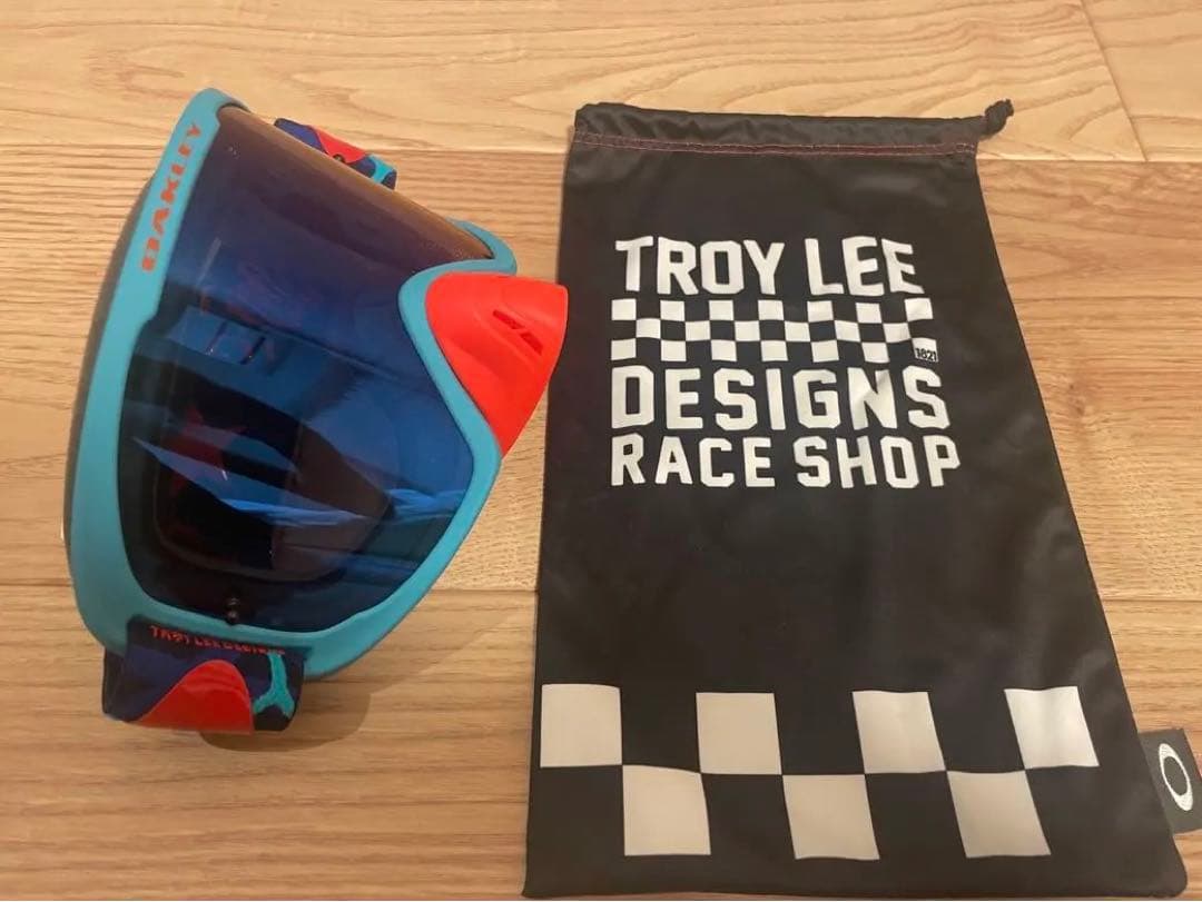 自転車本体 Oakley Troy Lee Designs