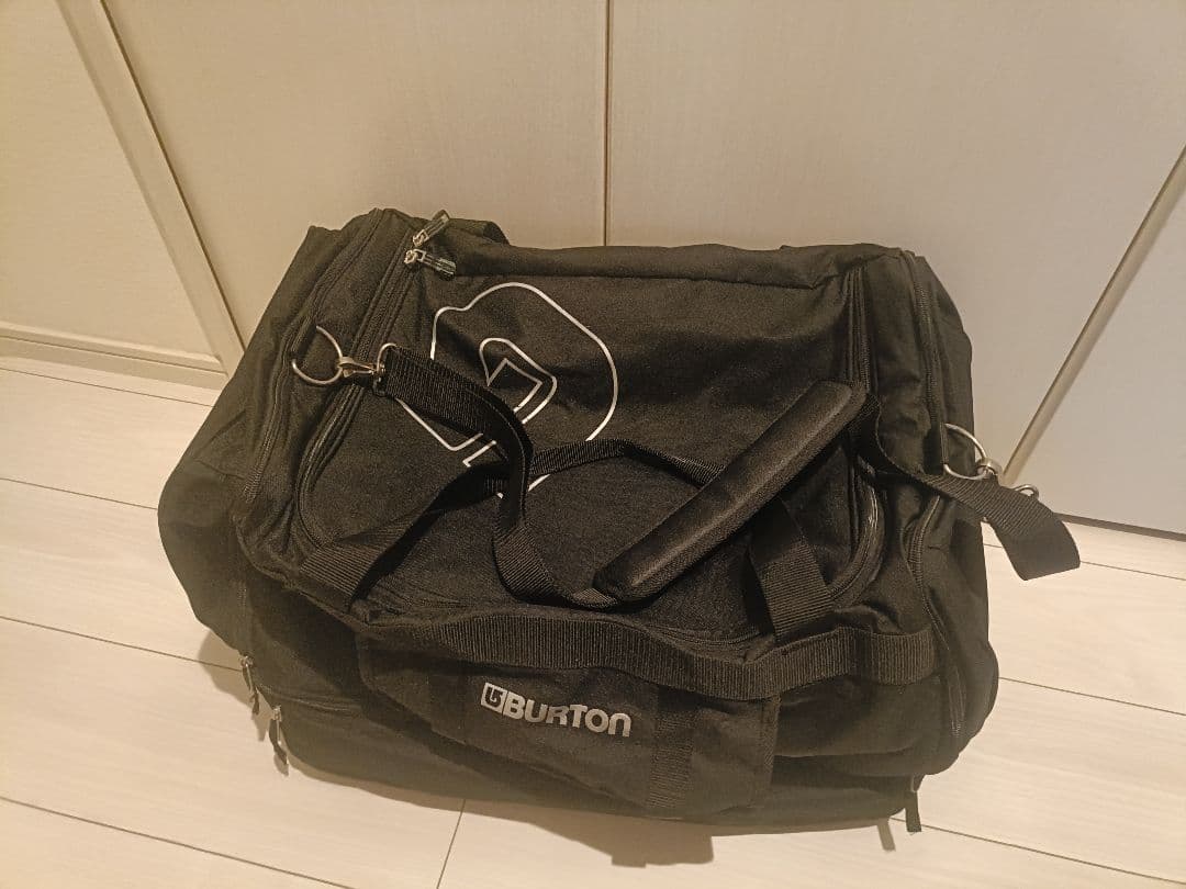 美品 BURTON ボストンバッグ ブラック スノーボード スキー 大容量