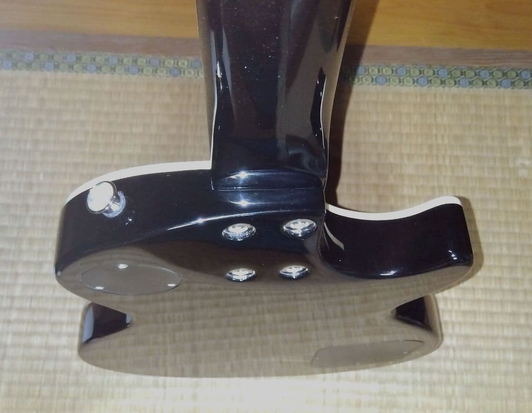 Epiphone レスポール トリビュートプラス レフティ エボニーバースト