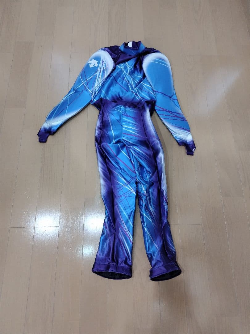 ワンピース　デサント　Mサイズ