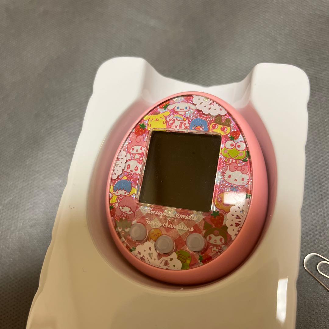 BANDAI たまごっちみーつ　サンリオ