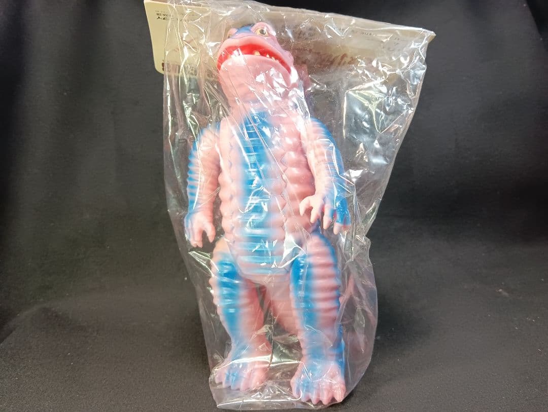 ブルマァク 復刻版 怪獣ソフビ 「ケムラー」 未開封新品 袋に一部破れ有