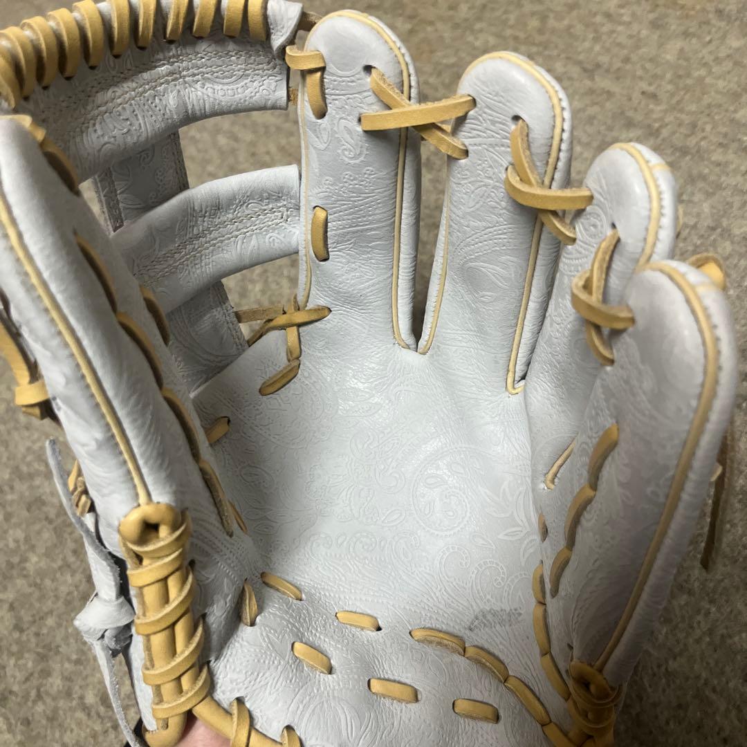 アールグレイス 限定硬式グローブ