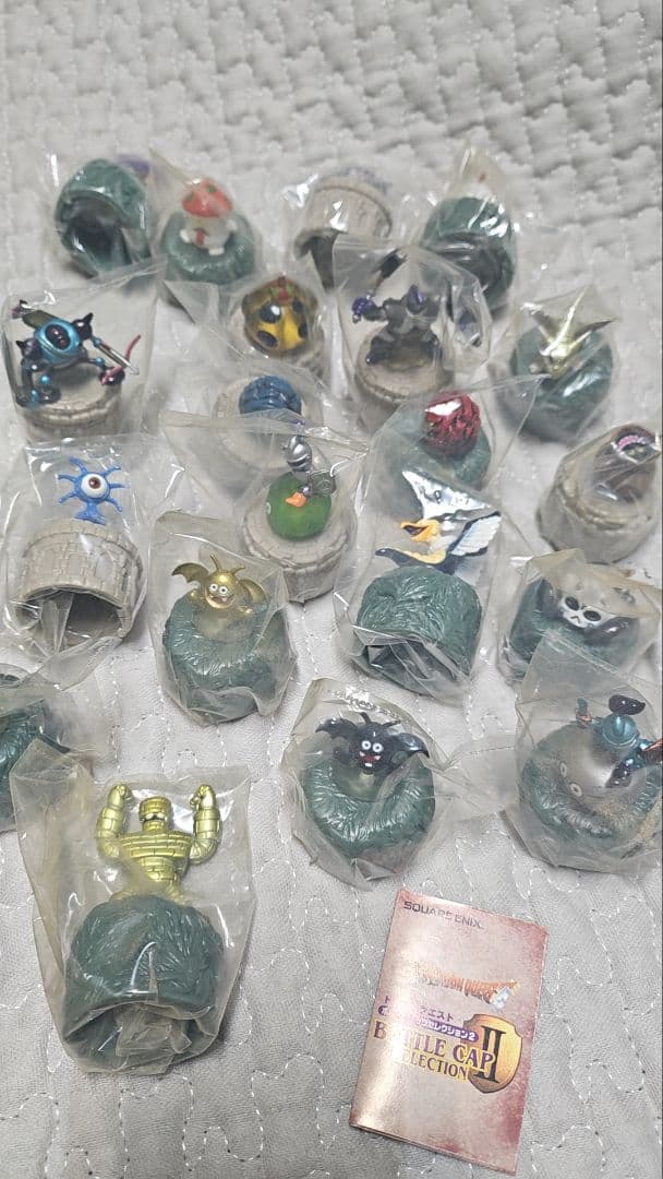 ★希少★ドラクエ初回版 ボトルキャップコレクション箱入セット