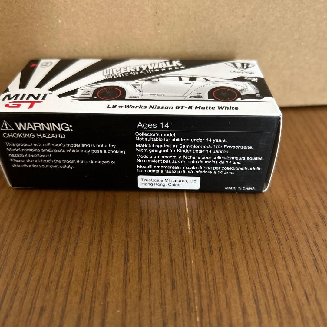 ミニカー LB Nissan GT-R Matte White MINI GT