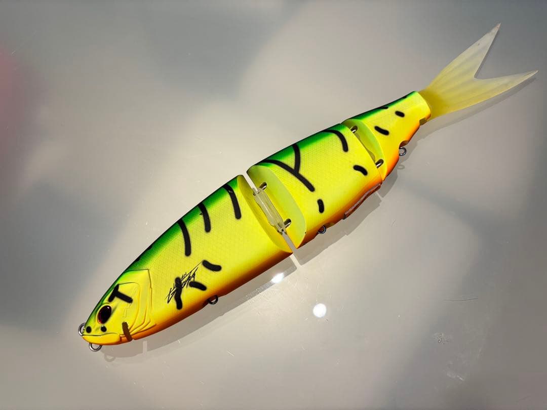 クラッシュゴースト ヴィレッジタイガー