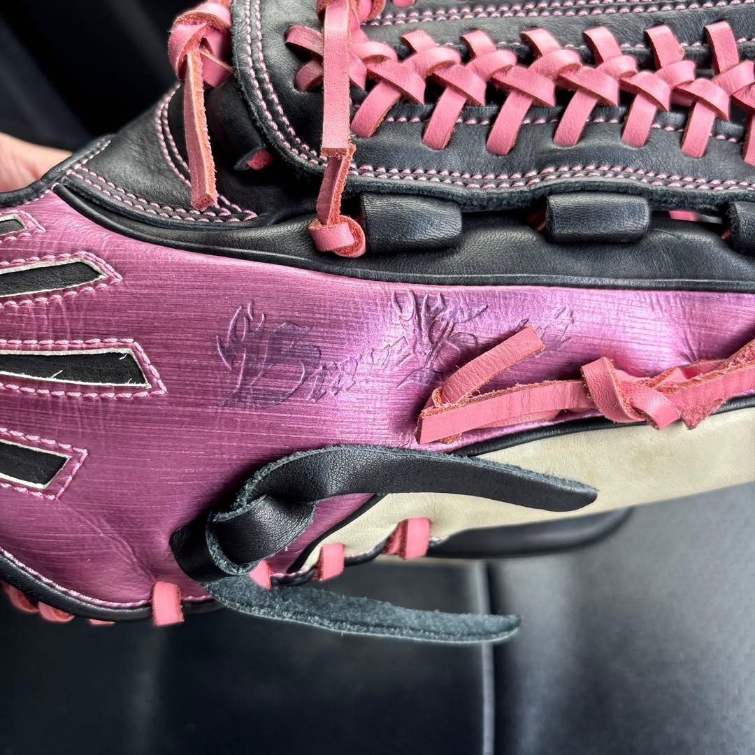 Mizuno 軟式グローブ 黒/ピンク　ブレイブスピリット