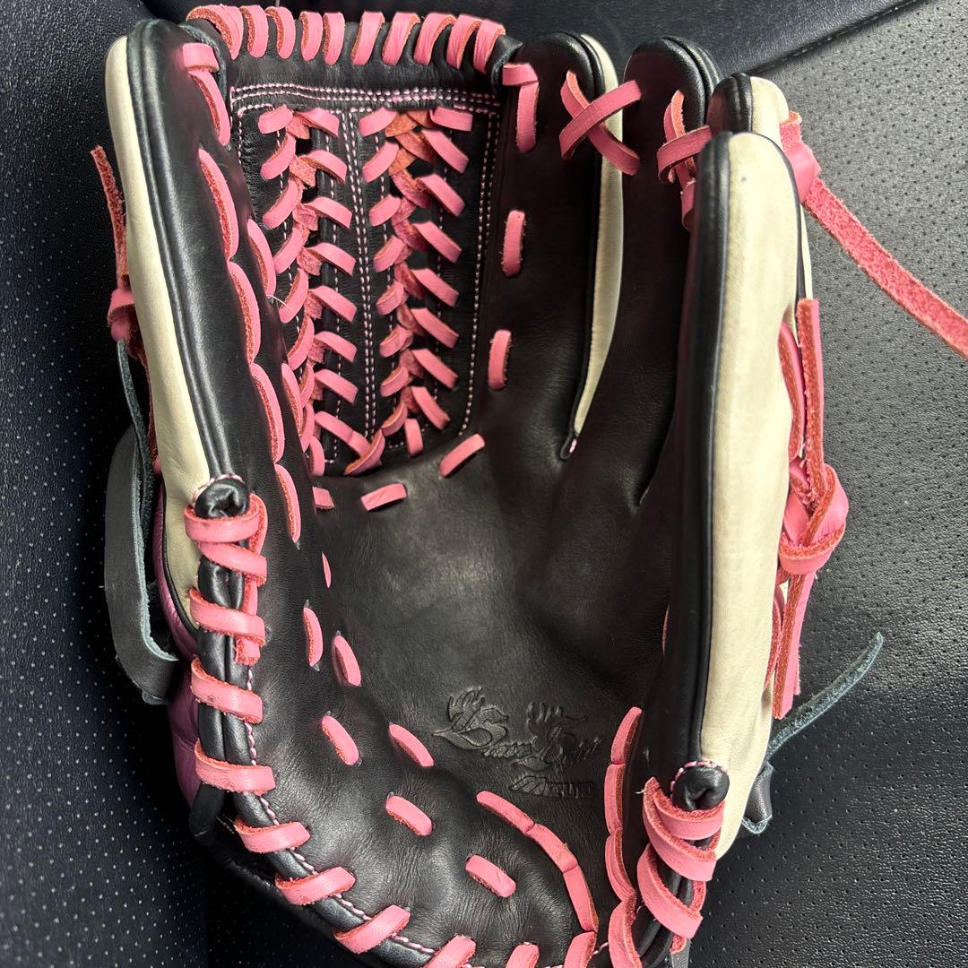 Mizuno 軟式グローブ 黒/ピンク　ブレイブスピリット