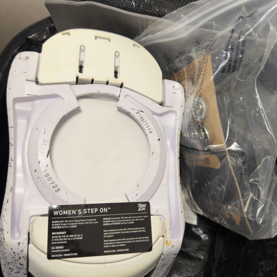 限定色新品未使用Burton Step OnWomen’s Sサイズ