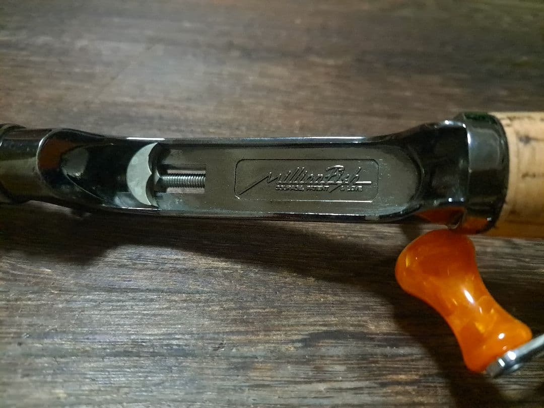 ヴァガボンド　VAGABOND　MillionFish　CASTING GRIP