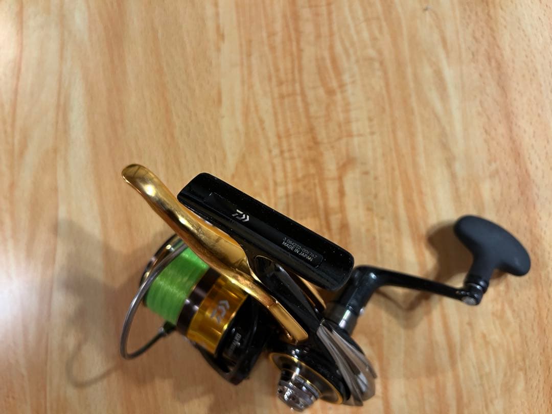 ダイワ 22トーナメントiso 2500XH-LBD