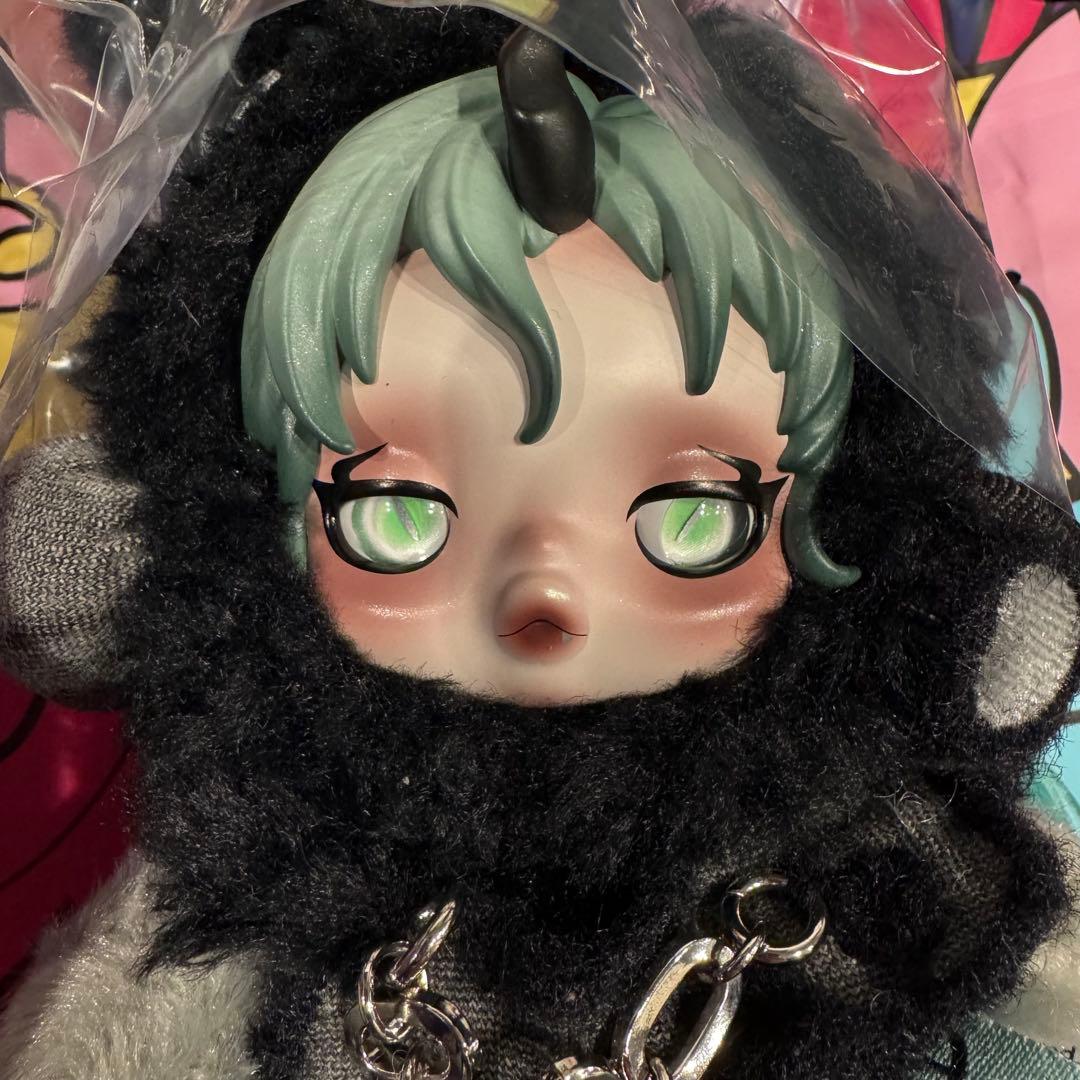 スカルパンダ　マイリトルポニー　シークレット　クイーンクリサリス