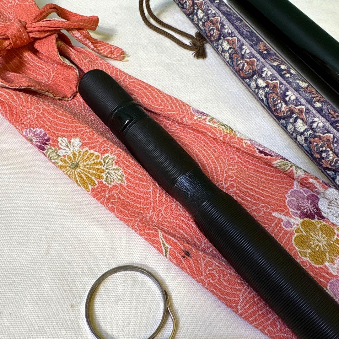 FE 能管 篠笛 黒と赤 鹿の彫刻付 横笛