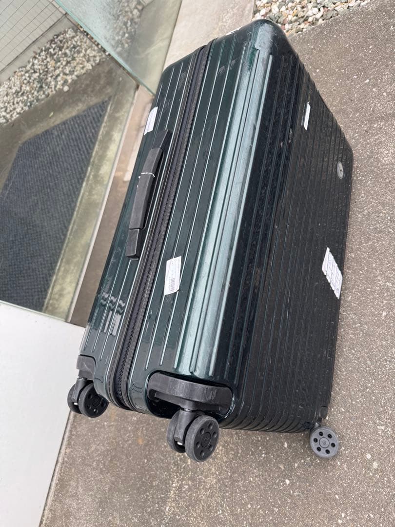 リモワ rimowa ジャンク部品取り エッセンシャルライト ルフトハンザ