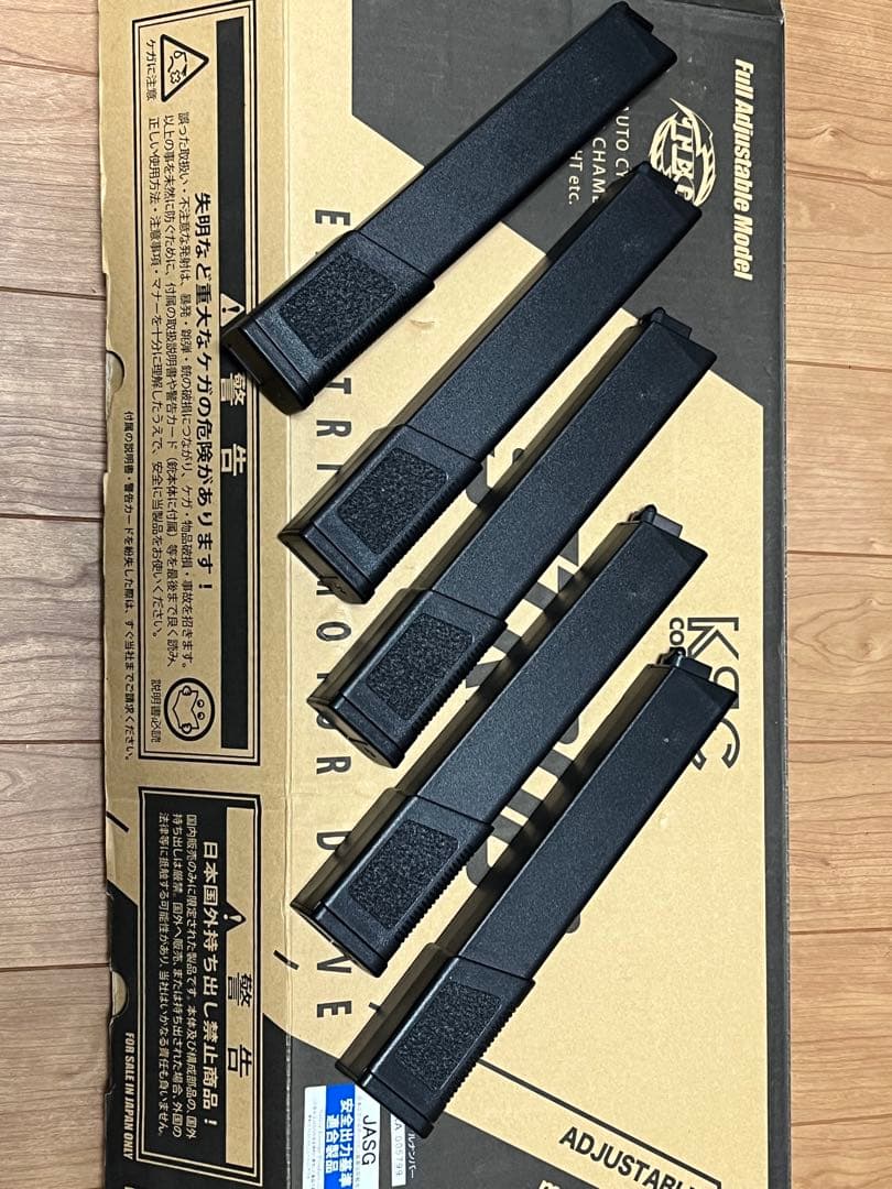 ＭＨ　STRAC TEG 中古　ストラック　マグ5本 リポバッテリー付属