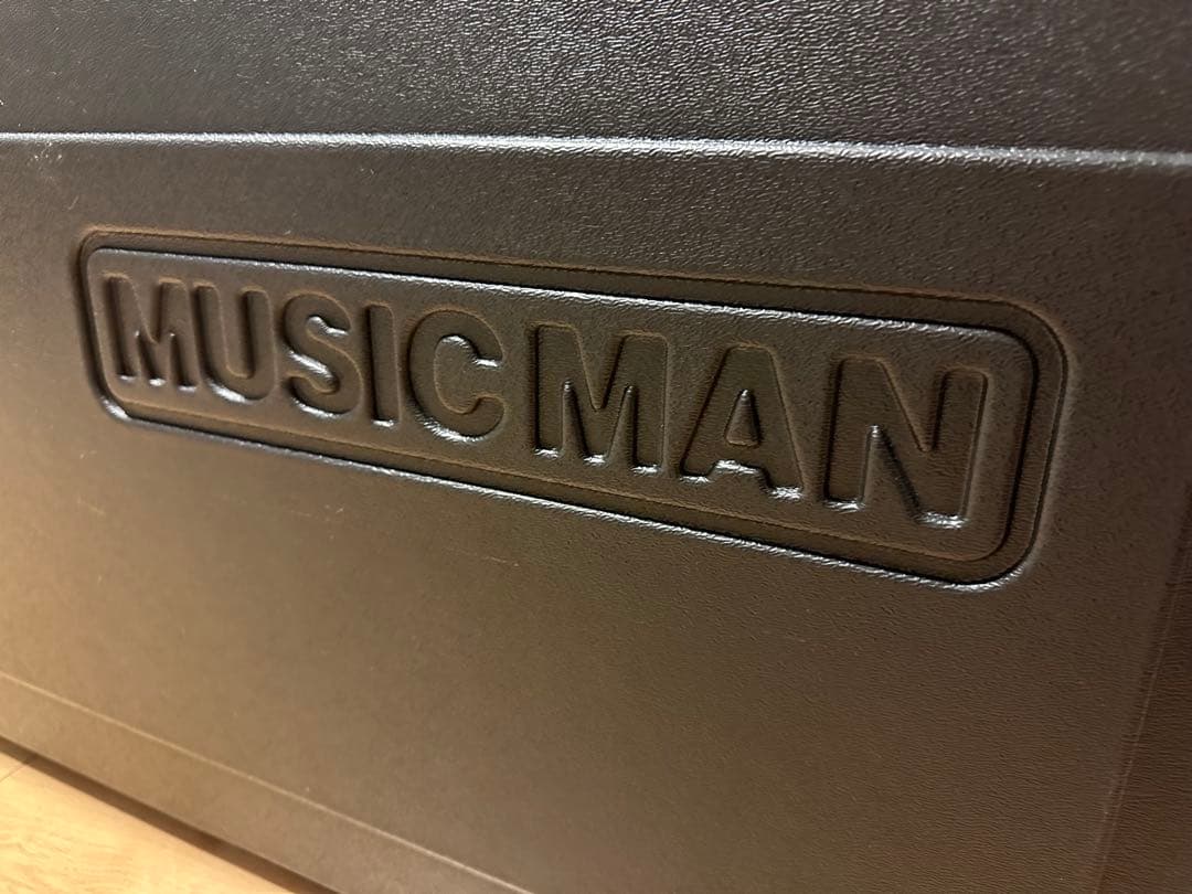 【訳あり】ERNIEBALL MUSICMAN Majesty 6st