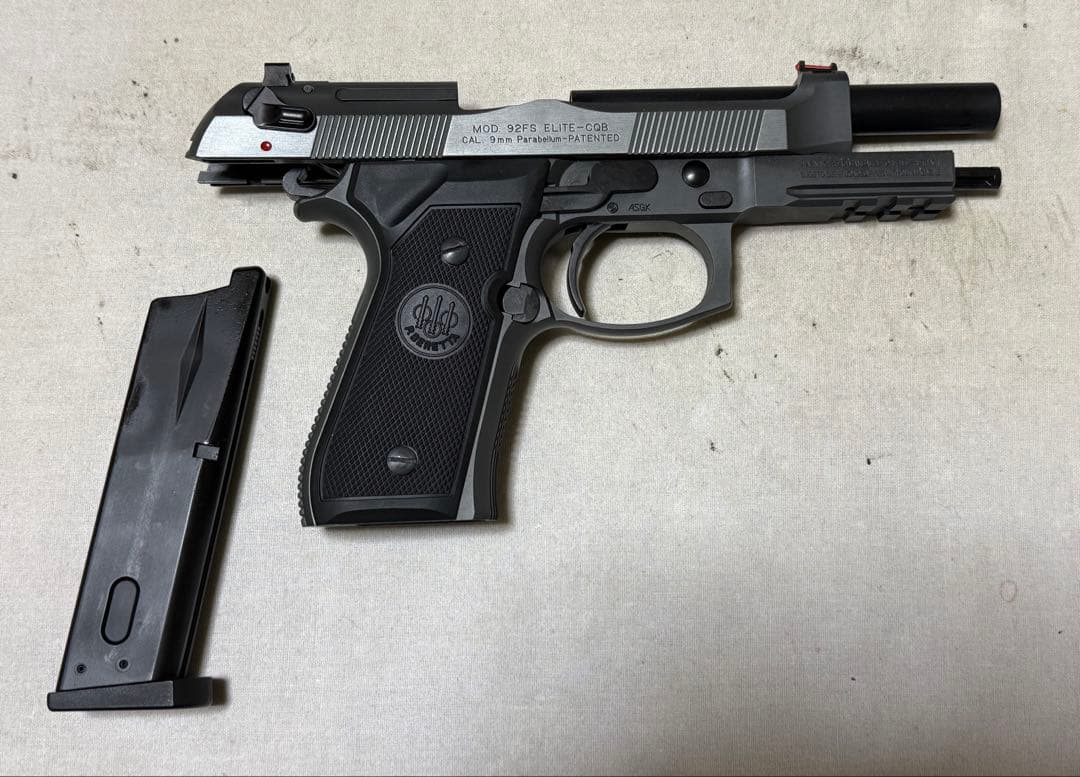 HW樹脂 WA ベレッタM92FS ブリガディアエリート オマケ 訳有美品(1)