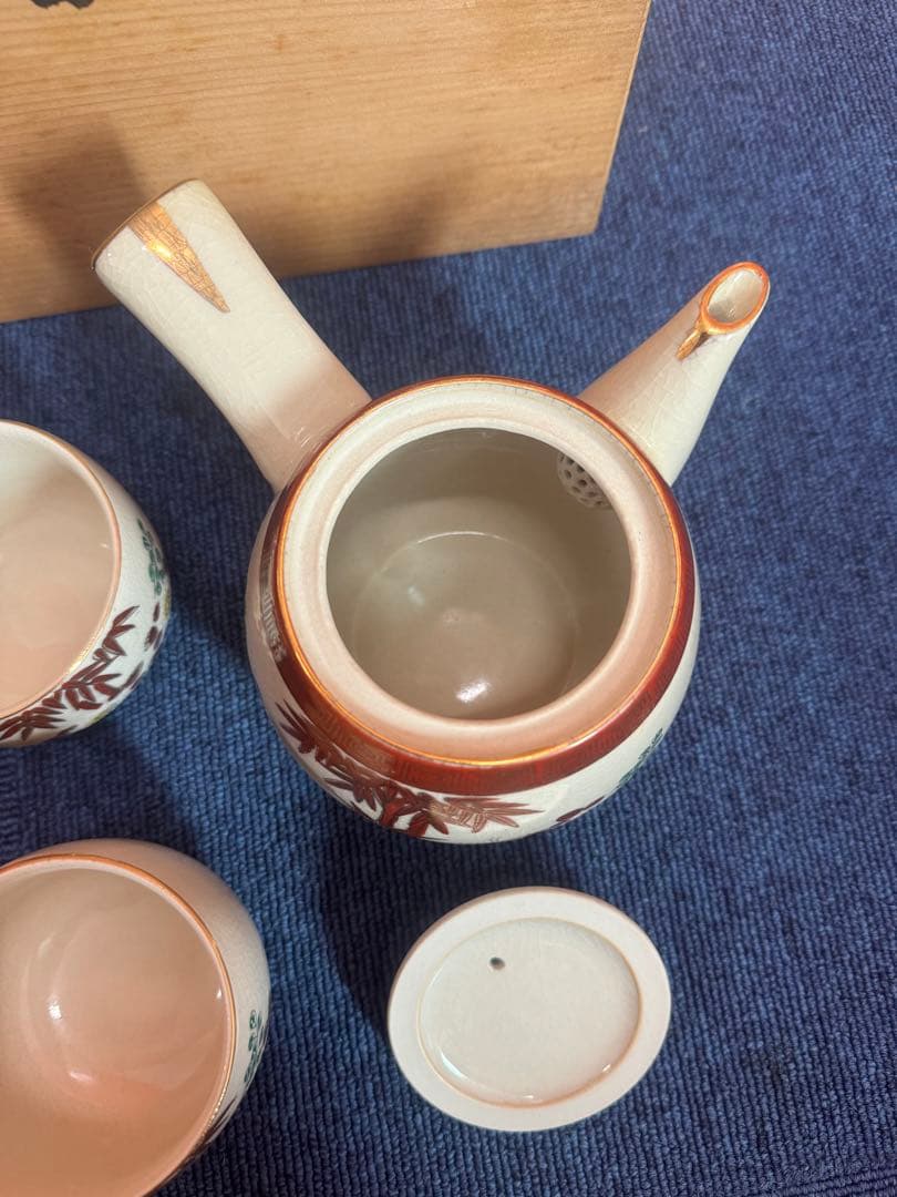 1767 九谷焼　茶器セット　急須1客　湯呑5客　未使用
