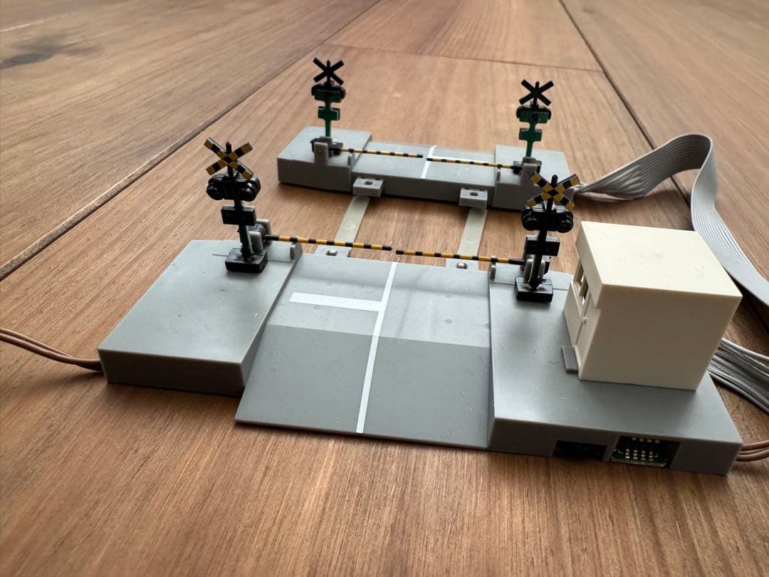 TOMIX 5569 TCS 自動踏切Ⅱ nゲージ