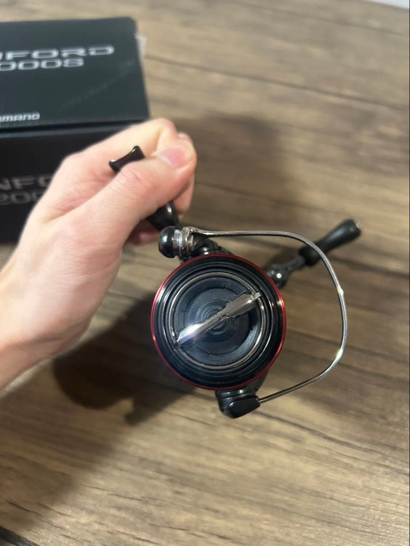 シマノ　20 ヴァンフォードC2000S スピニングリール