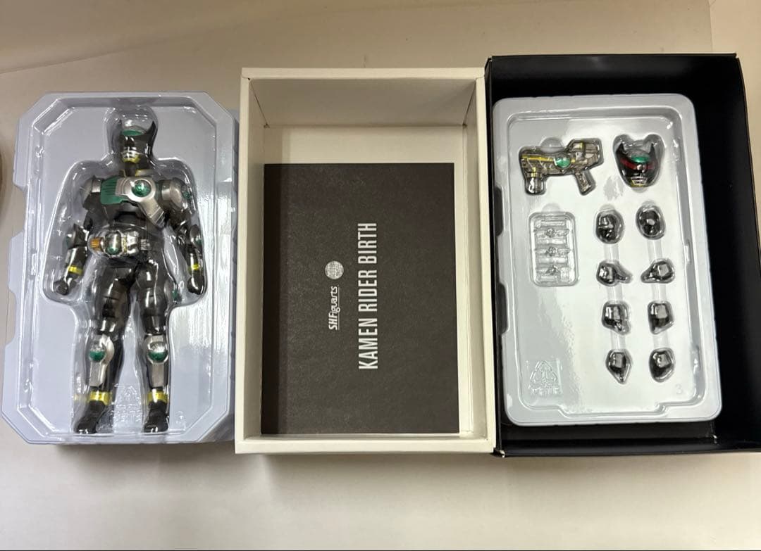 S.H.Figuarts（真骨彫）仮面ライダーバース