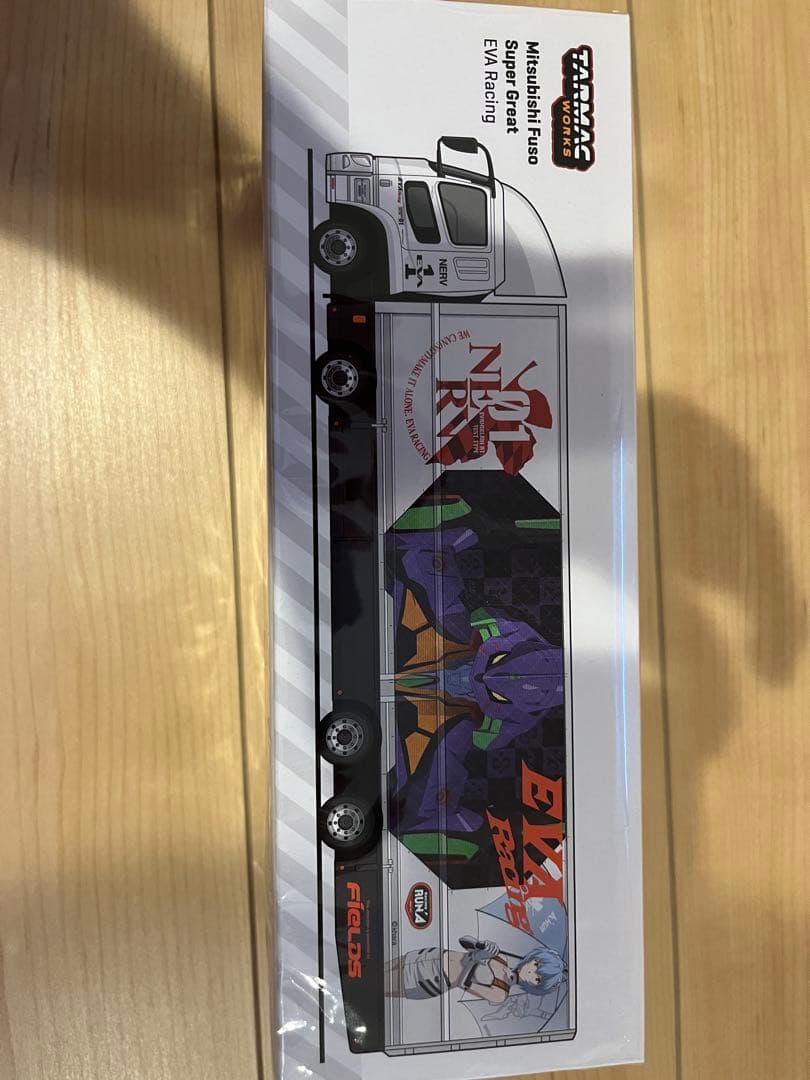 タミヤ 三菱ふそう スーパーグレート エヴァンゲリオン