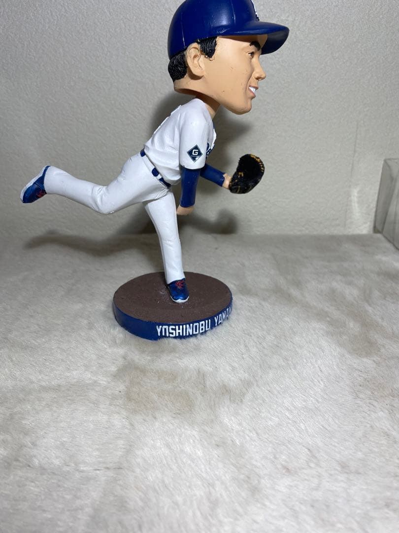 山本由伸 ボブルヘッド人形　ドジャーススタジアム限定配布 フィギュア