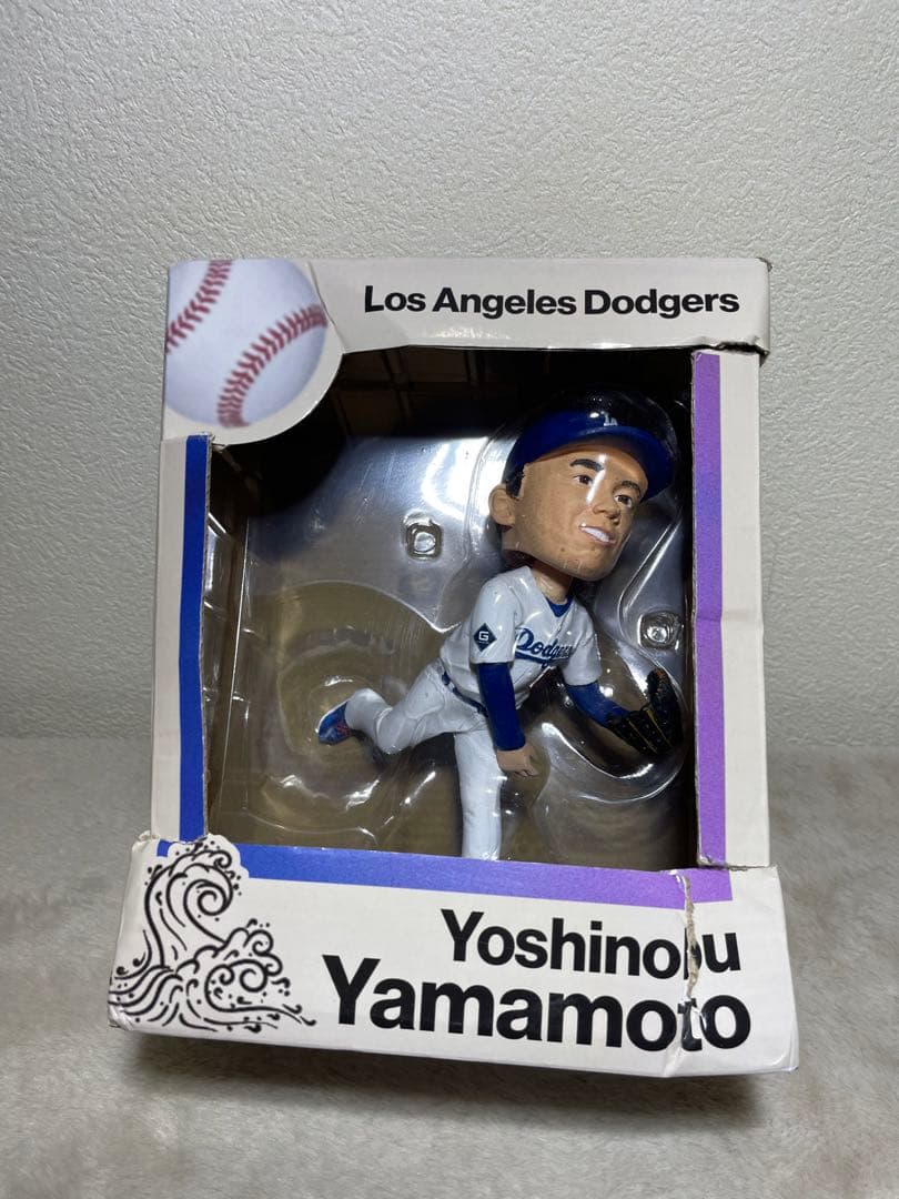 山本由伸 ボブルヘッド人形　ドジャーススタジアム限定配布 フィギュア