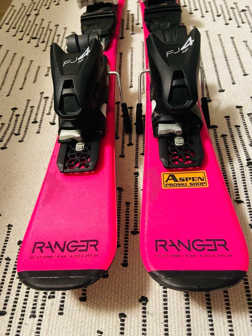 【美品！使用回数1回】Fischer 子供用スキー&ブーツセット