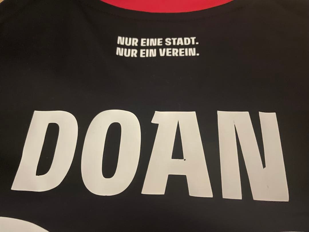 アディダスサッカーユニフォームブンデスリーガアイントラハト・フランクフルトホーム