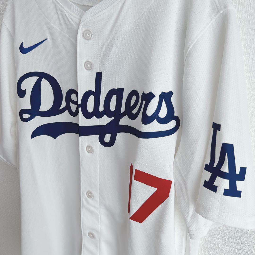【MLB公式】ドジャース大谷翔平17ユニフォーム　新品タグ付き　メンズMサイズ