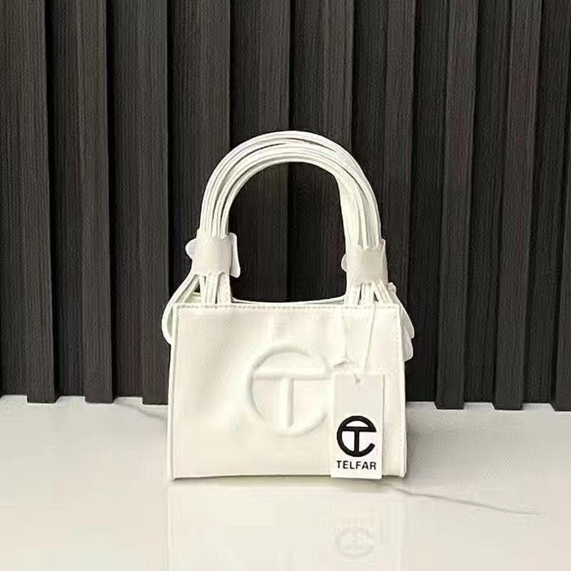 Telfar ホワイトショルダーバッグ 17cm