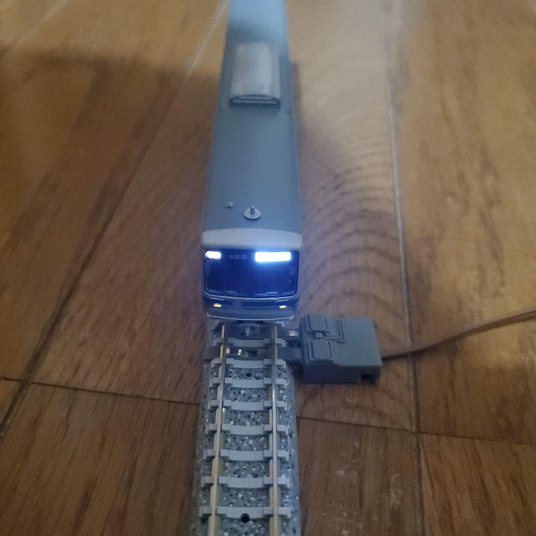 Nゲージ 営団東西線05系4次車　美品に近いステッカ一１部使用済みライト確認済み