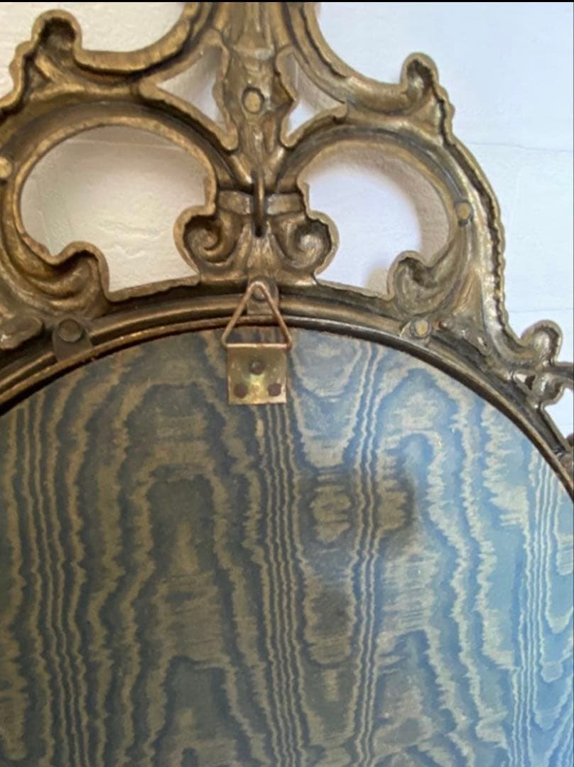 犬を抱いた少年　額装　Italy製