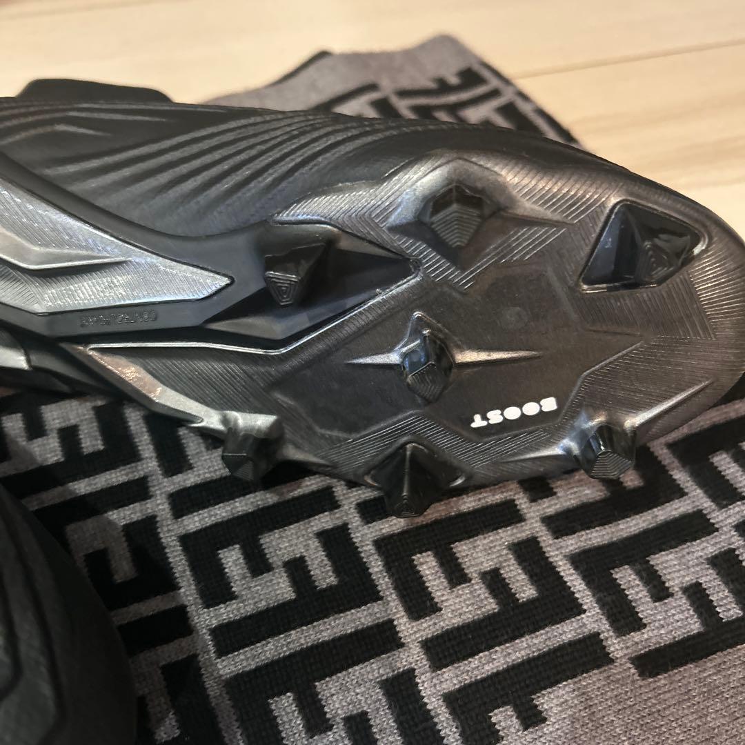 アディダス　プレデタースパイク