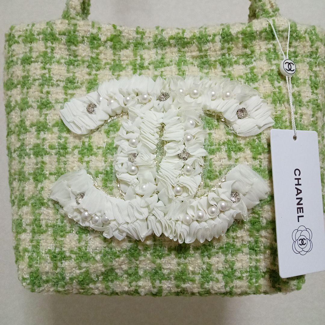 【未使用】CHANEL 非売品ノベルティ　　　　黄緑 　トートバッグ