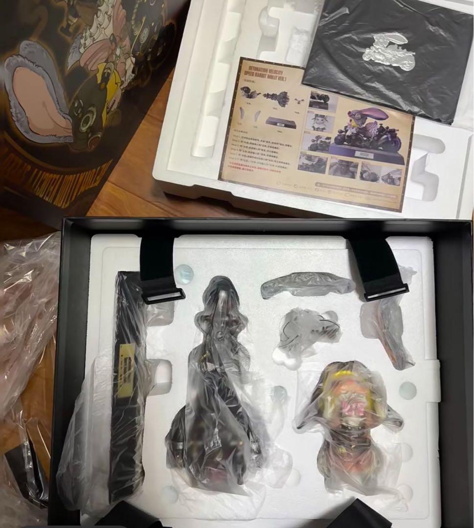 デザイナーズトイ 鎌田光司 Molly バニーガールの機関車 トレトイフィギュア