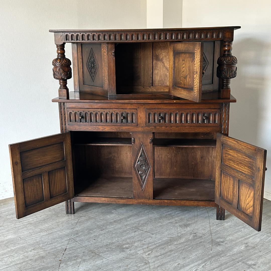 イギリス アンティーク家具 コートカップボード 781A