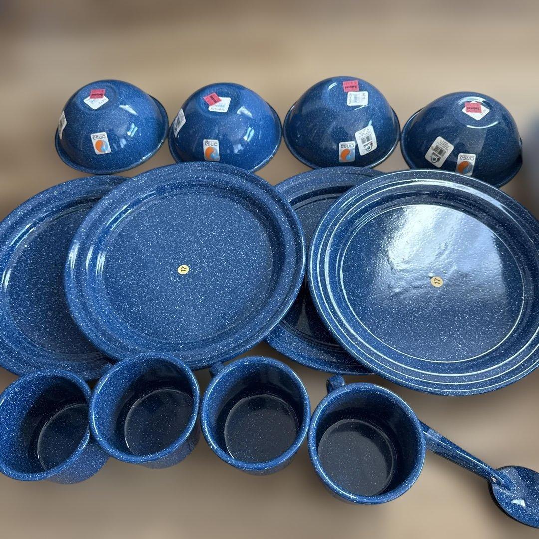 希少新品CINSA エナメルウェア キャンプ食器セット 16点デッドストック