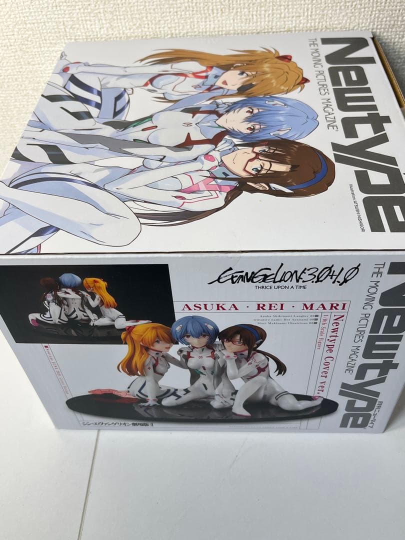 [未開封] アスカ・レイ・マリ Newtype Cover ver. エヴァ