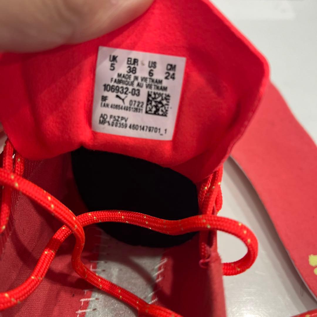 PUMA プーマ　ULTRA サッカーシューズ 24.0cm レッド