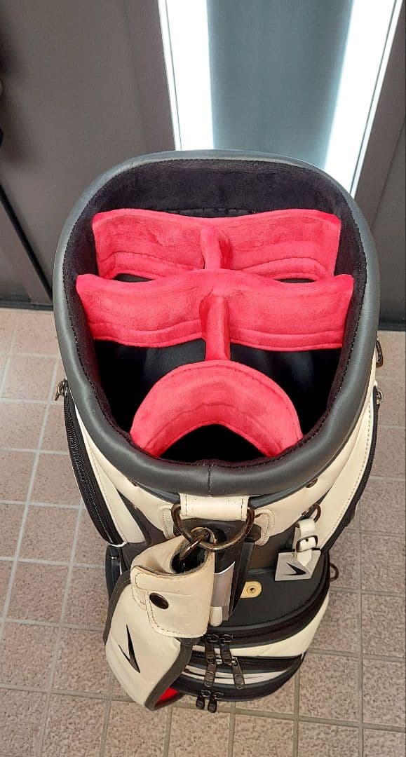 NIKE　ゴルフキャディバッグ&シューズケース　セット