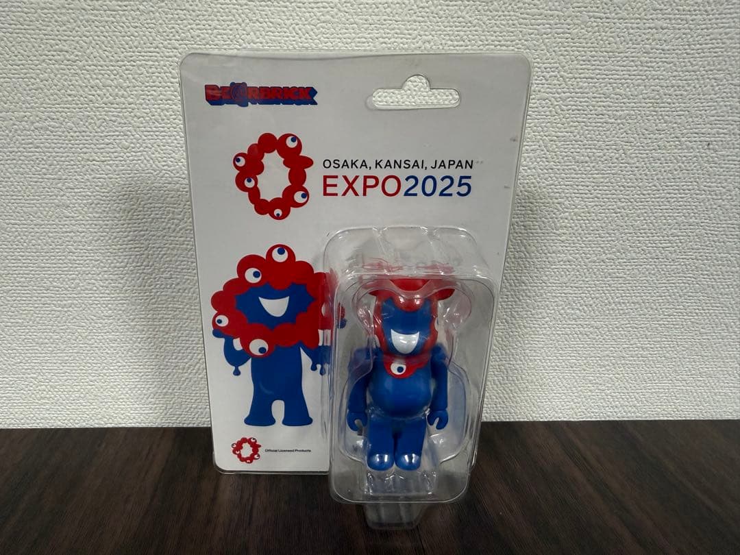 【未使用】ミャクミャク　ぬいぐるみ　大　小　BE@RBRICK ベアブリック