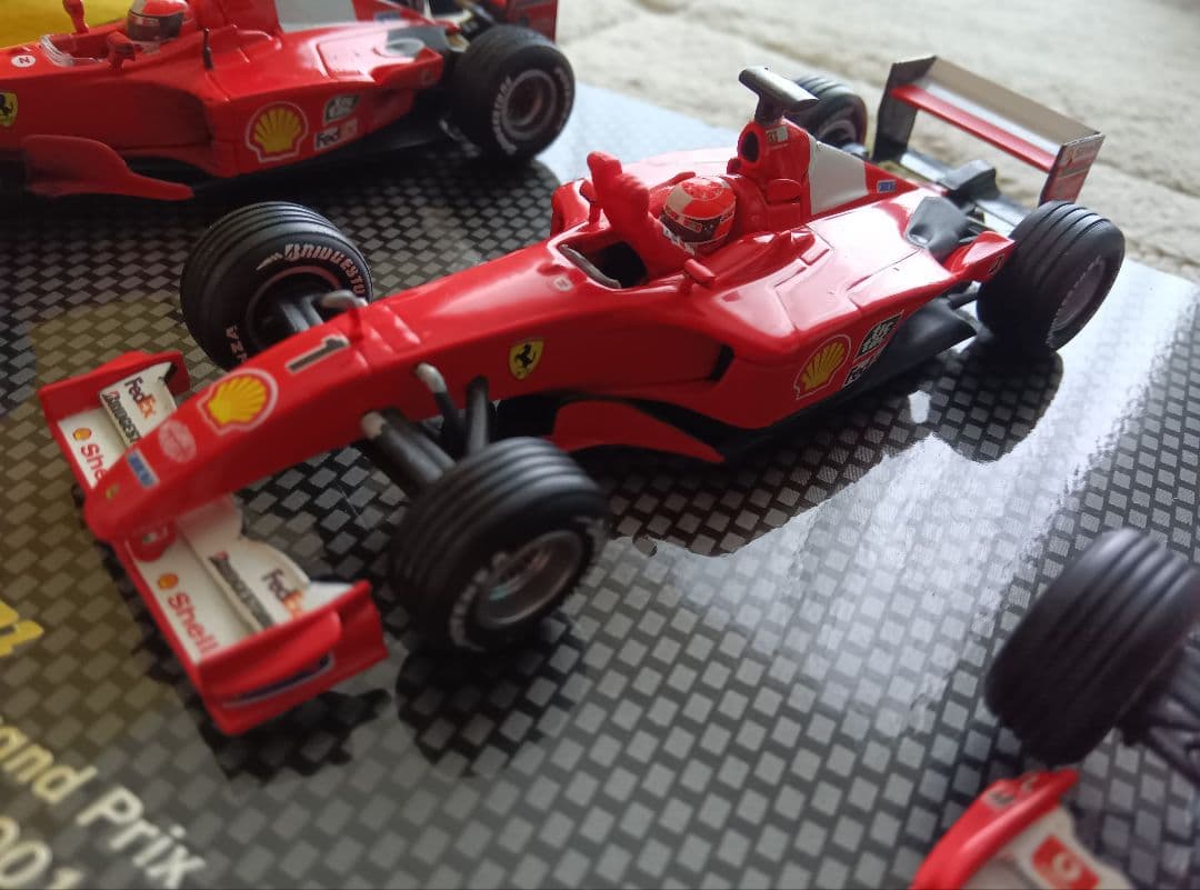 マテル　1/43 フェラーリ　シューマッハチャンピオンセット　F1-2000 他