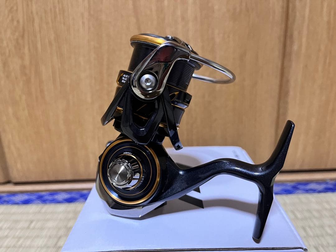Daiwa CALDIA LT2500S スピニングリール