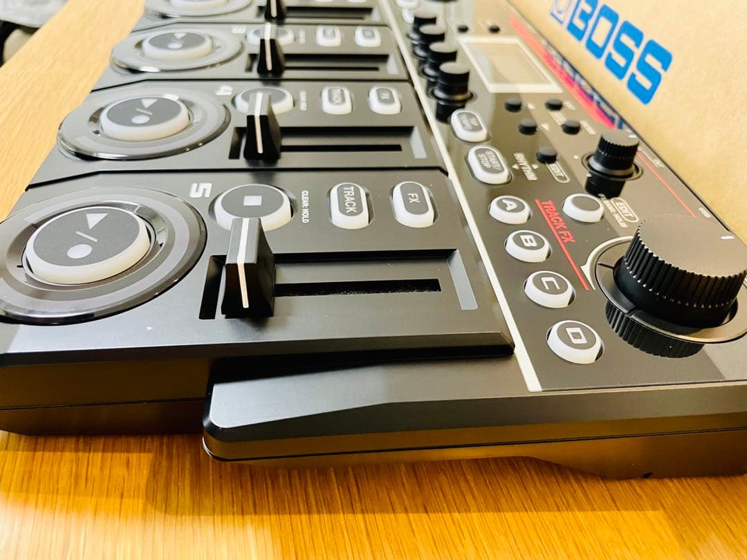 BOSS RC-505mkII テーブルトップルーパー ボス